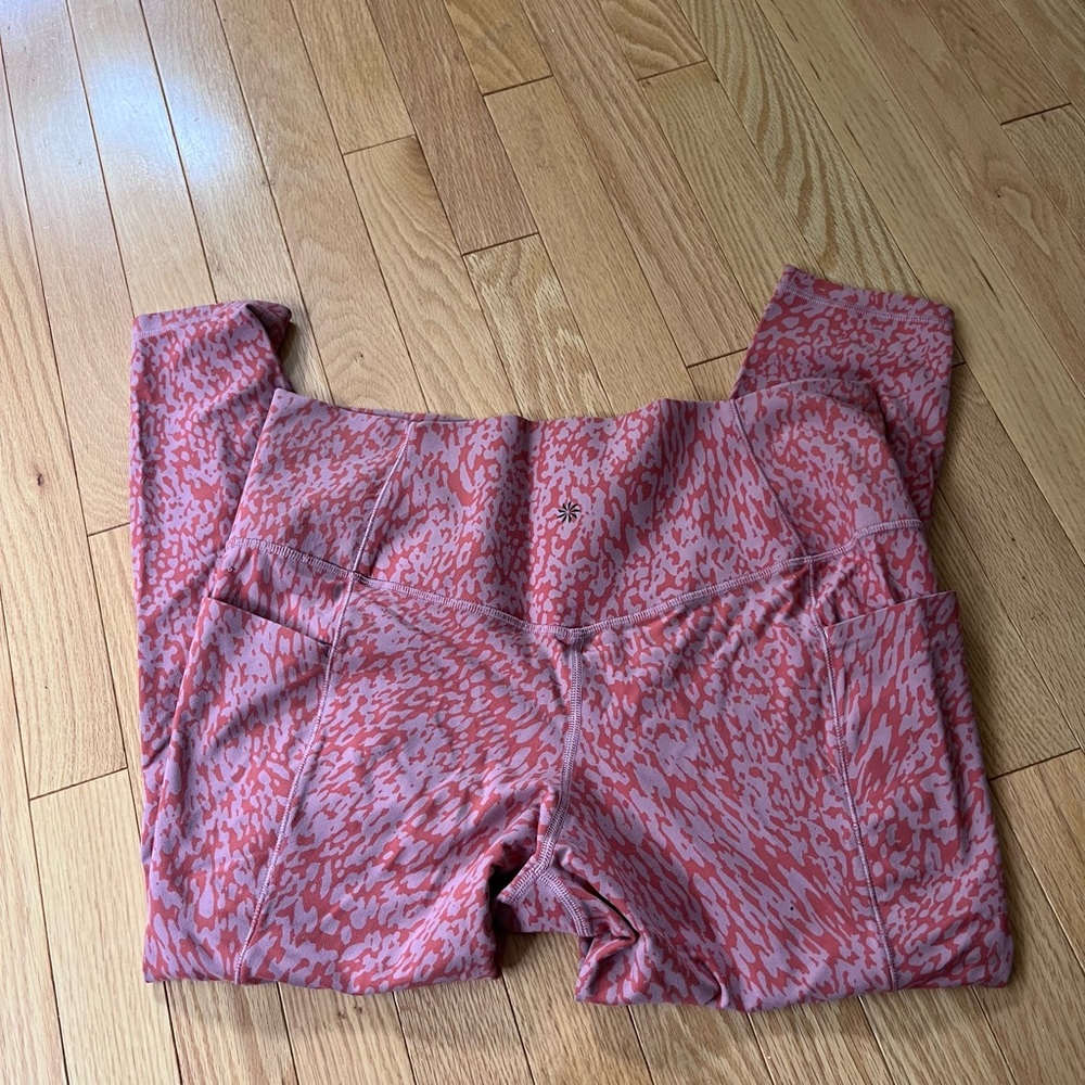 Athleta Salutation Printed Tights - image 5